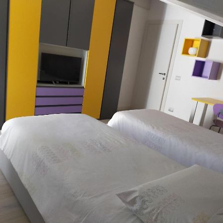Sweet Dream Deluxe Apartment Sirmione Eksteriør bilde