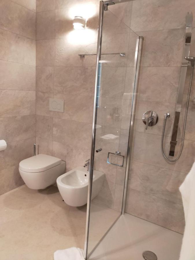 Sweet Dream Deluxe Apartment Sirmione Eksteriør bilde