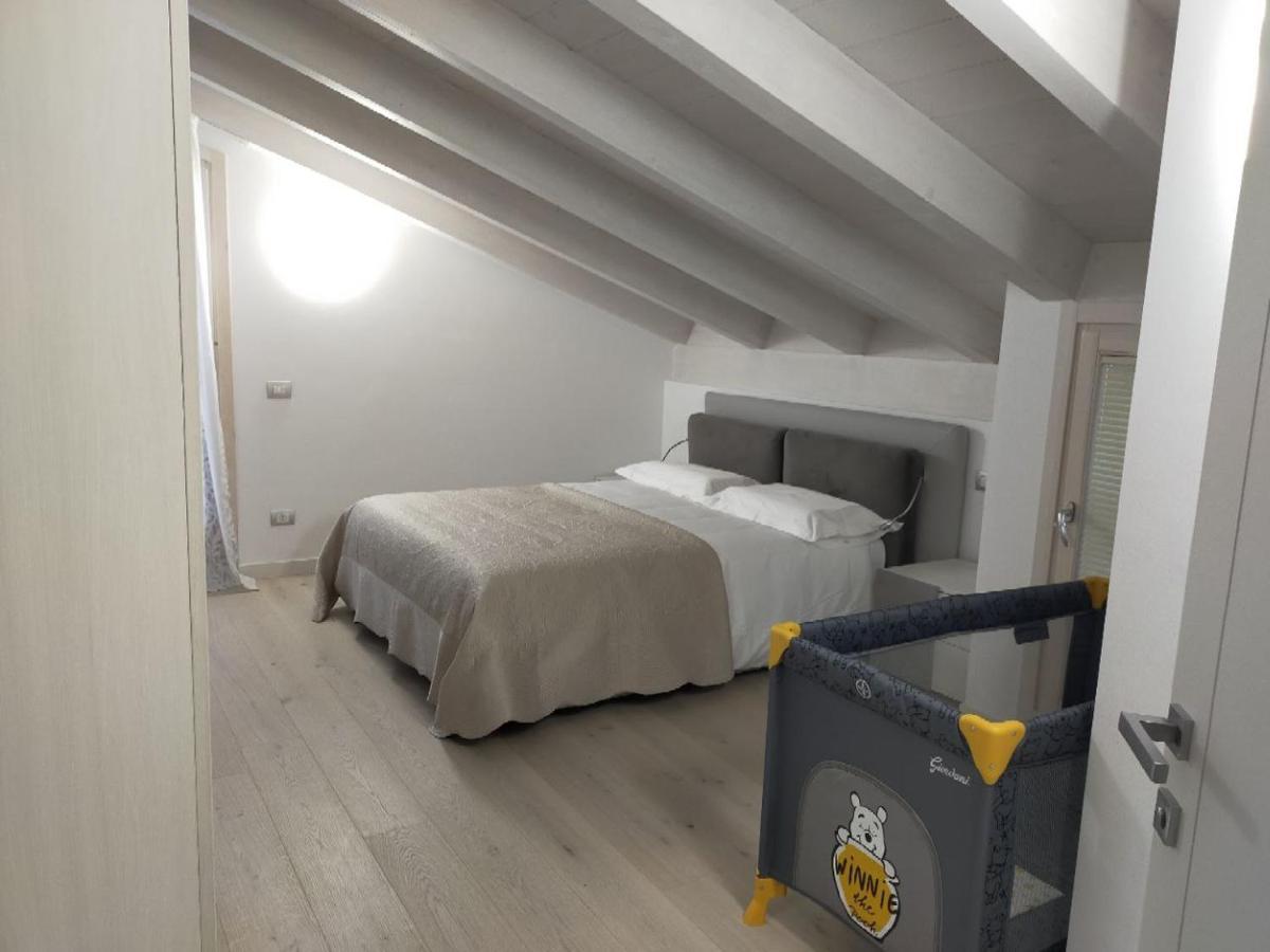 Sweet Dream Deluxe Apartment Sirmione Eksteriør bilde