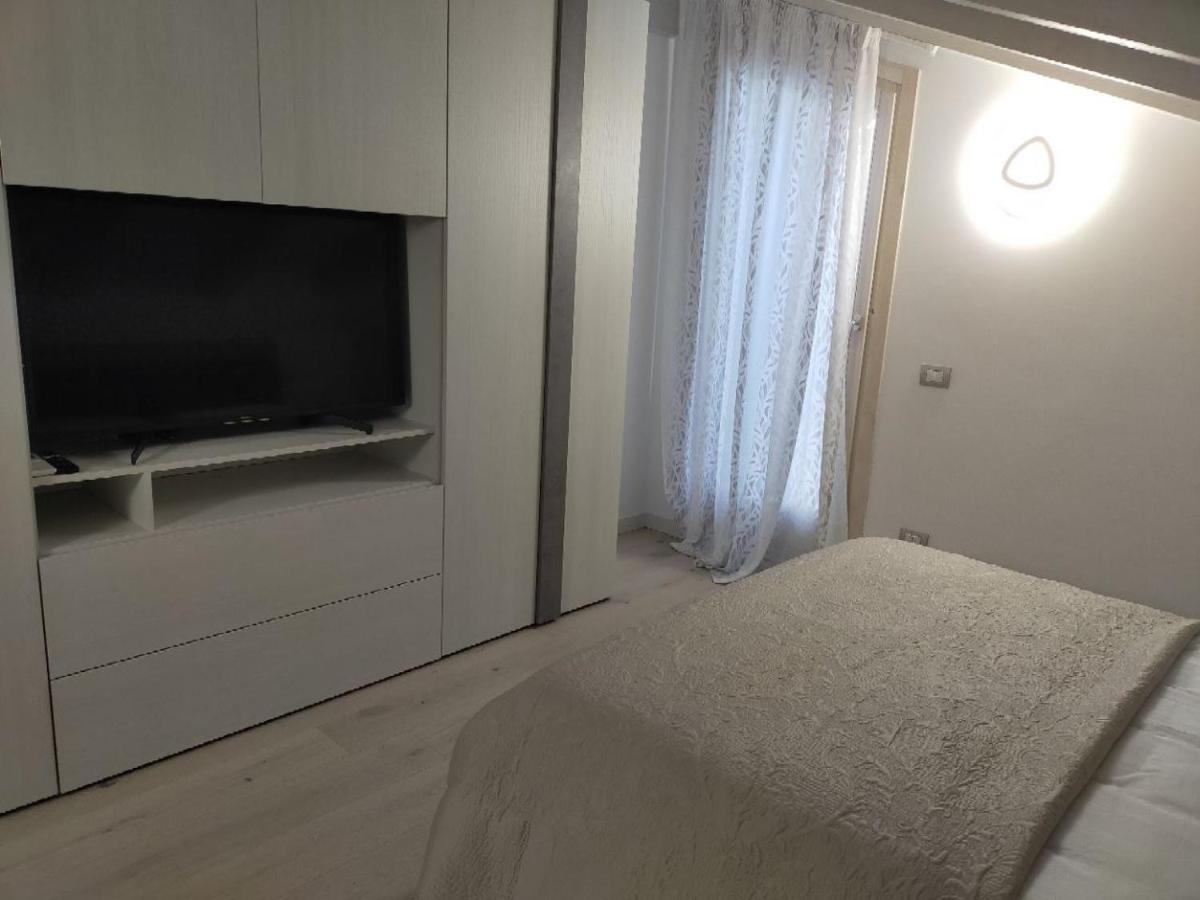 Sweet Dream Deluxe Apartment Sirmione Eksteriør bilde
