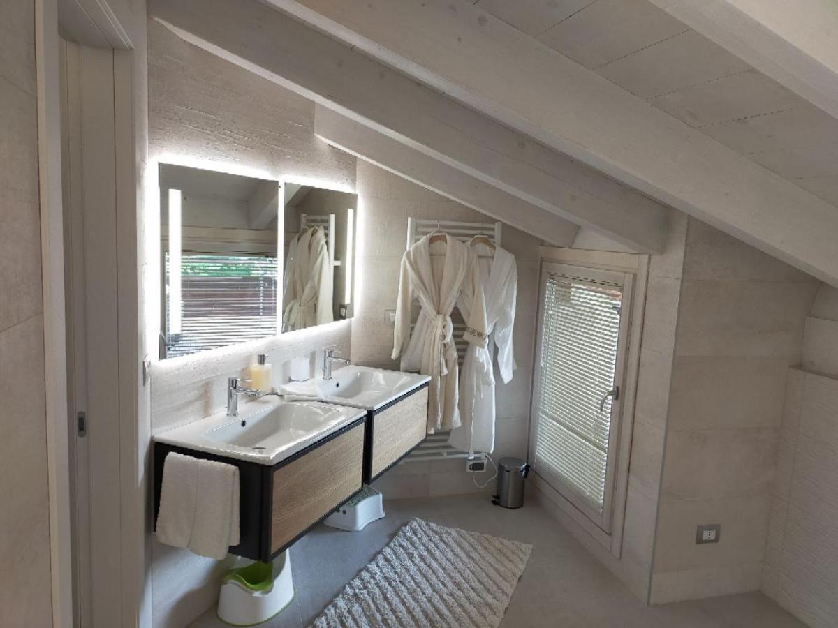 Sweet Dream Deluxe Apartment Sirmione Eksteriør bilde