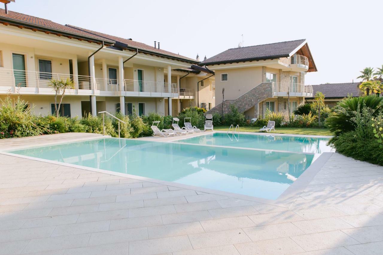 Sweet Dream Deluxe Apartment Sirmione Eksteriør bilde