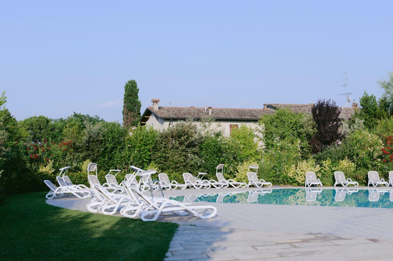 Sweet Dream Deluxe Apartment Sirmione Eksteriør bilde